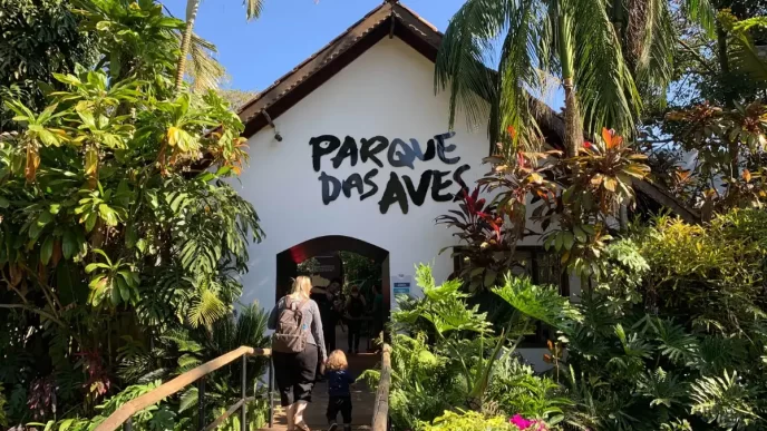 Feriado: Turismo no Paraná registra alta ocupação e movimento intenso em atrações
