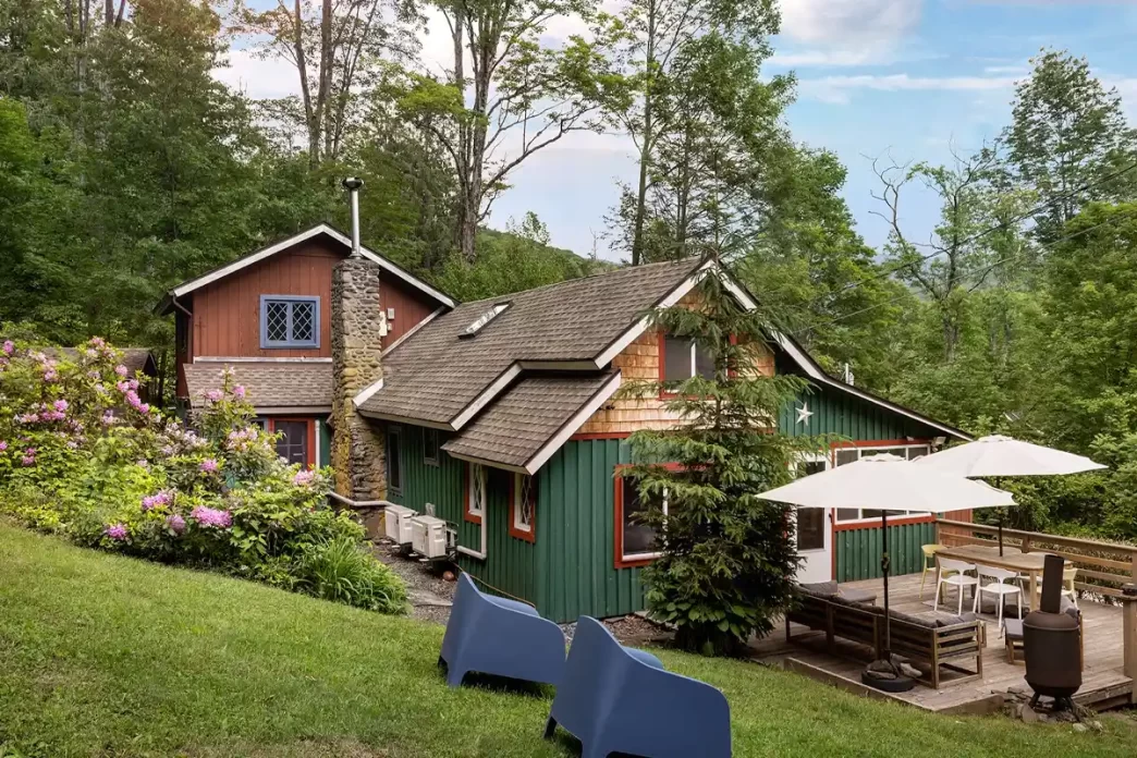 Inverno 2025 no Airbnb: Brasileiros buscam natureza e destinos locais; gastronomia é tendência global