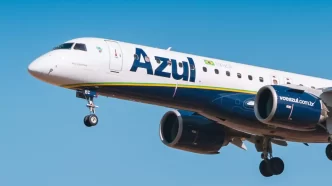 Azul recebe nova aeronave Embraer E195-E2 "Quanto Mais Azul, Melhor"