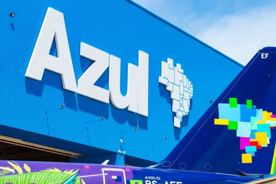 Azul oferece 127 vagas de emprego em diversas regiões do país  