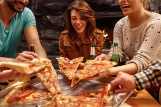 Azul e Pizza Prime: Fatias de pizza em voos para Orlando e Fort Lauderdale