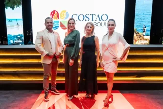 Tairon Santos, Daniela Rocco, Doli Miglorini e Betânia Buriol. Foto: Divulgação/Costao