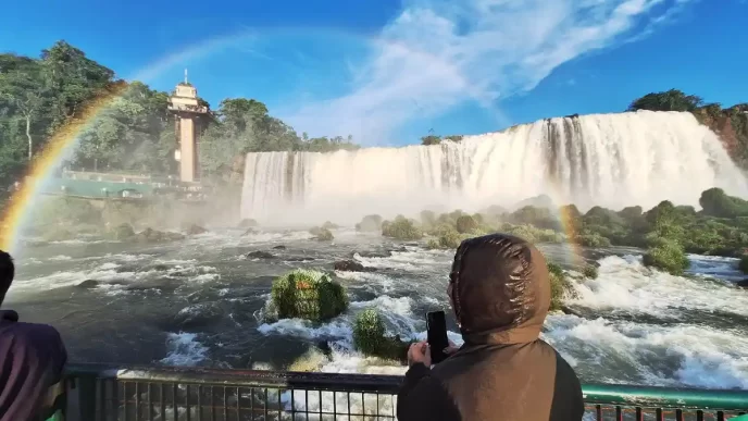 Foz do Iguaçu lidera buscas de turistas internacionais para julho