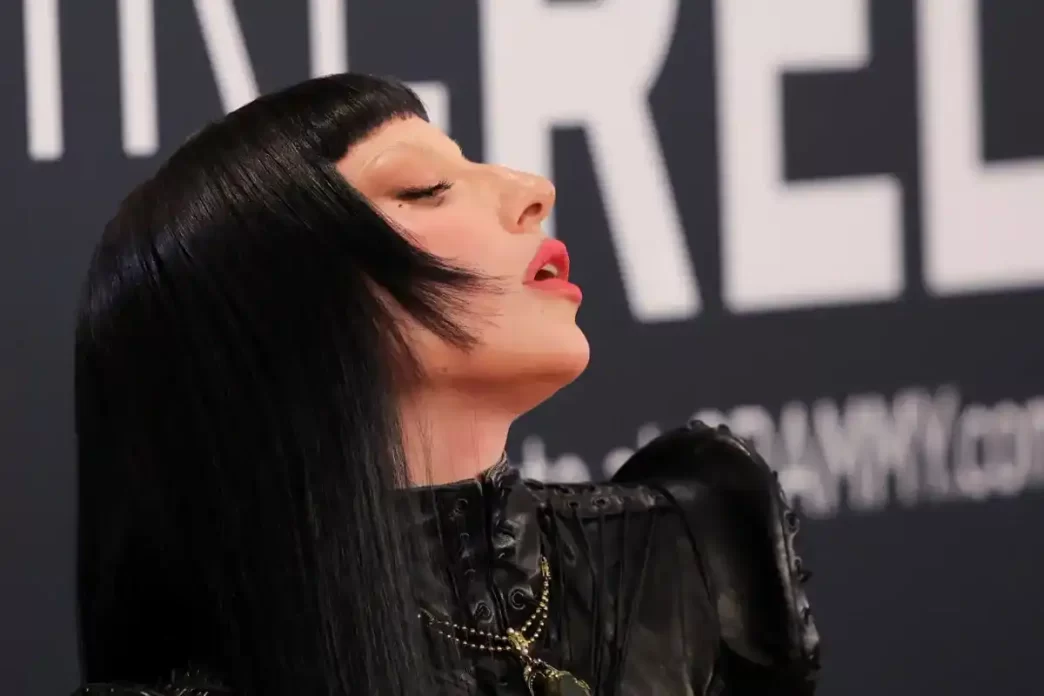 Voos da Azul para o Rio no fim de semana de show da Lady Gaga superam 90% de ocupação