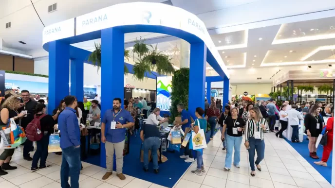 FIT Cataratas 2025 em Foz do Iguaçu reunindo mais de 10 mil profissionais do turismo